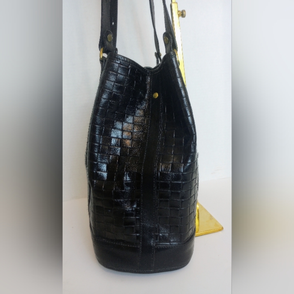 Black Woven Leather Shoulder Bag - Picture 9 of 13